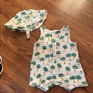 Angel Dear Tropical Palm Bodysuit and Hat Set